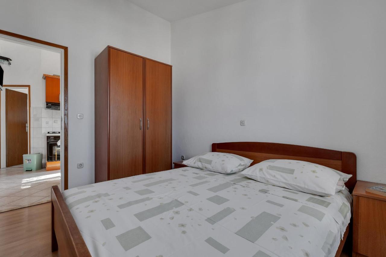 Apartments Tihomir Musac Omiš Exterior foto